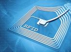 RFID技术在人员定位和监控方面相较于其他技术有何明显优势？
